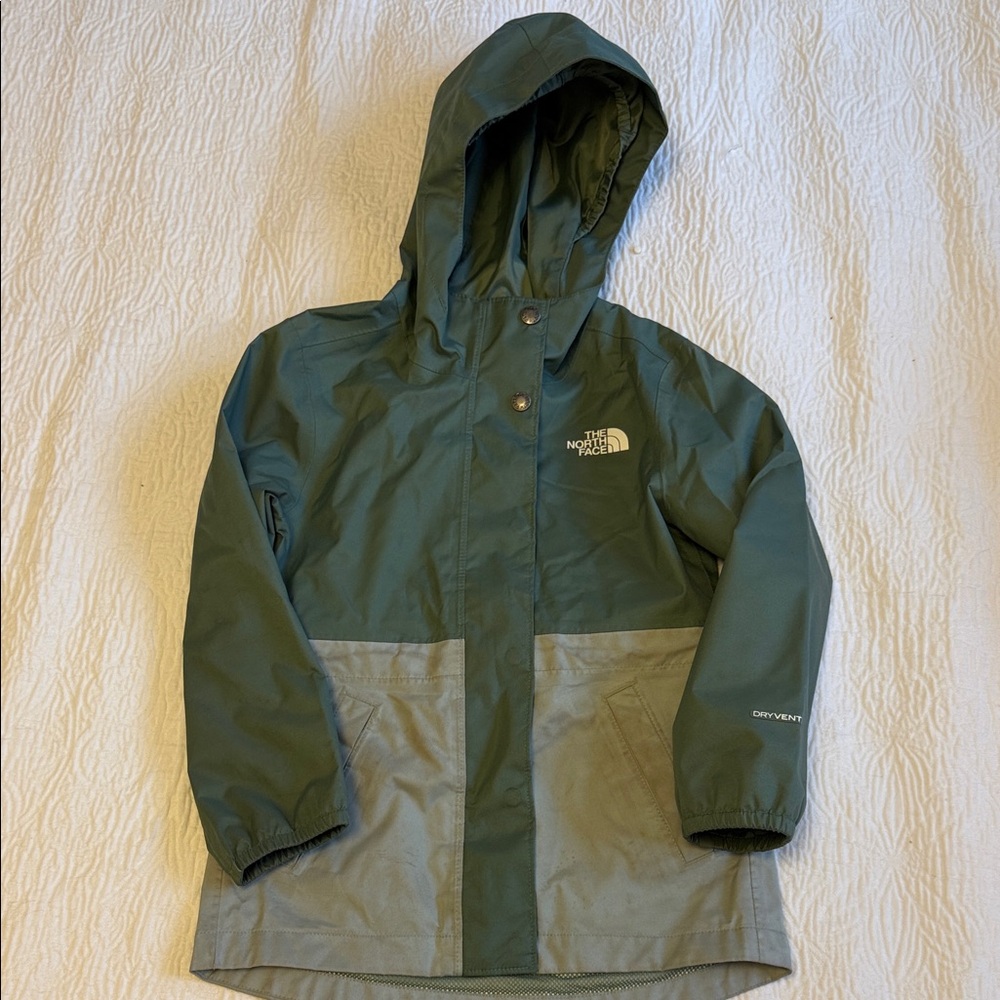 THE NORTH FACE Girls' DryVent Mountain Snapper Parka, Laurel Wreath Green, XXS 5